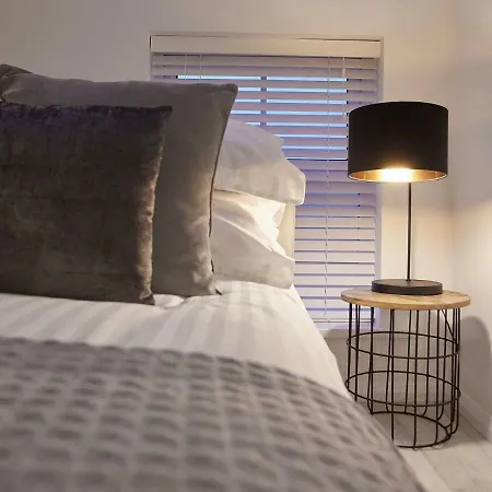 Host & - The Surfer's Loft
